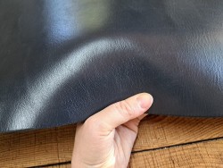 Demi collet de vache tannage végétal - Noir bleuté