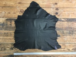 peau de cuir d'agneau nappa noir satiné lisse cuir en stock