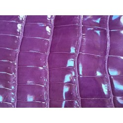 Morceau de cuir de crocodile véritable - Violet lavande