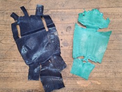 Lot de 2 peaux de cuir de lézard - C - Turquoise/Bleu marine