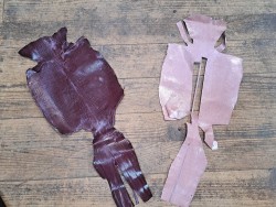 Lot de 2 peaux de cuir de lézard - B - Raisin/Rose