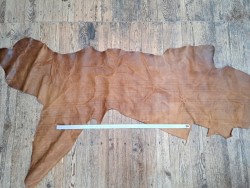 Demi-peau de cuir de vachette pullup ciré - Brun - B