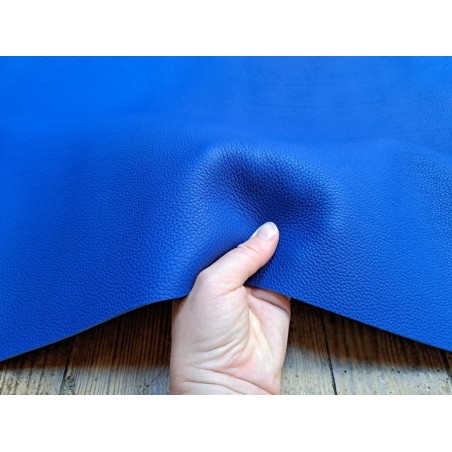 Bande de cuir de taurillon pleine fleur - Bleu cyan - Cuir en Stock