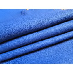 Demi-peau de cuir de taurillon - Bleu cyan - Cuir en Stock
