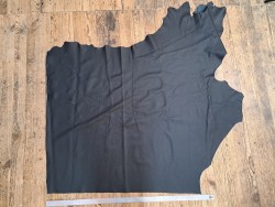 Grand morceau de cuir de vache grainé - Noir mat - A - Cuir en Stock