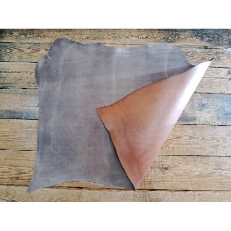 Collet de vache tannage végétal nuancé - Bison - Cuir en Stock