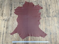 peau de cerf - belle qualité - brun acajou - cuir en stock