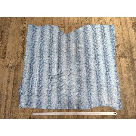 Peau de veau velours serpent - bleu clair - maroquinerie - cuirenstock
