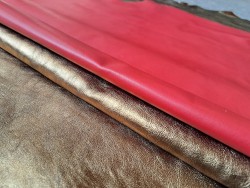 Lot de 2 peaux de Cuir de chèvre et d'agneau - C - Cuir en Stock