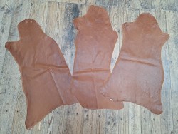 Lot de 3 peaux de cuir stretch identiques -Brun caramel- Cuir en Stock