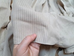 chutes de cuir - agneau - écru - maroquinerie - vêtements - cuir en stock