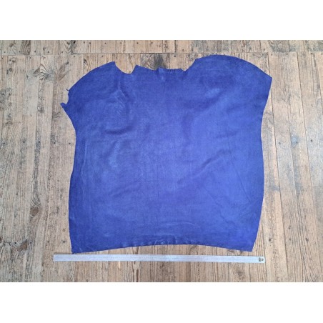Peau de veau velours bleu malte - paillette - maroquinerie - cuir en stock