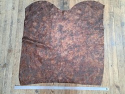 Peau de veau velours marron - marbré - maroquinerie - cuir en stock