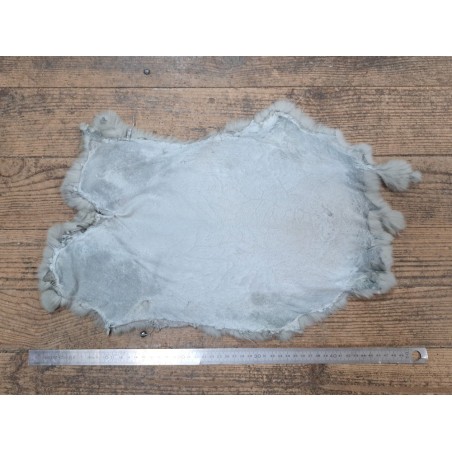 Peau de lapin en poil - Vert d'eau - Cuir en Stock