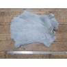 Peau lapin en poil fourrure - gris clair - Cuir en stock