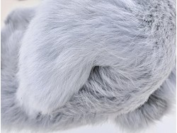 Peau lapin en poil fourrure - gris clair - Cuir en Stock