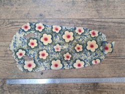 Peau de galuchat - perle centrale - cuir exotique - fleuri bleu/vert - Cuir en stock