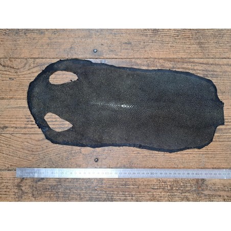 Peau de galuchat - perle centrale - cuir exotique - noir/argent- Cuirenstock