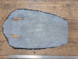 Peau de galuchat - perle centrale - cuir exotique - gris paillettes argentées - Cuirenstock