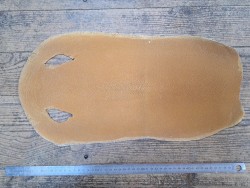 Peau de galuchat - perle centrale - cuir exotique - ocre paillettes dorées - Cuirenstock