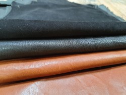 Lot de 2 peaux de cuir - promotions bonnes affaires - maroquinerie - Cuirenstock