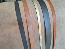 Lot de 5 bandes de cuir classique ou à effet - 2ème choix