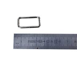 Passant rectangulaire nickelé - 25mm - anneau brisé - Cuirenstock