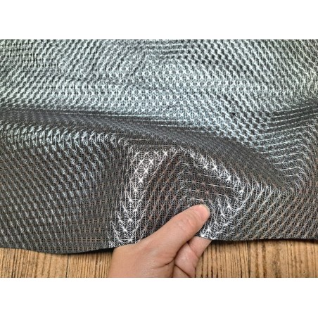 Chèvre motif symétrique argenté - Noir - Maroquinerie - Cuir en Stock
