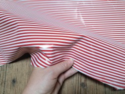 Peau de cuir d'agneau à rayures blanc/rouge - maroquinerie - Cuir en Stock