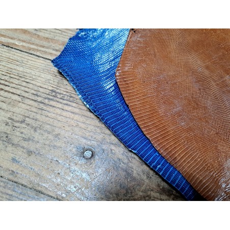 Lot de 2 peaux de cuir de lézard - D - Caramel/Bleu électrique