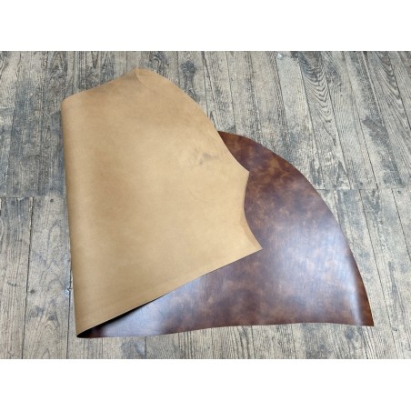 Demi-peau de cuir de veau BOX lisse - tannage ferme - nuancé effet tamponné - pain brûlé - Cuir en Stock