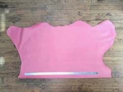 Demi-peau de cuir de vachette grainée - Rose - Cuir en Stock