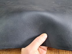 Demi collet de vache tannage végétal - Noir