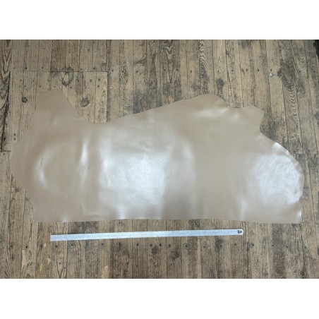 Demi-peau de cuir de veau BOX lisse - tannage ferme - lin - Cuir en Stock