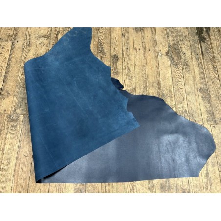 Demi-peau de cuir de veau BOX lisse - tannage ferme - bleu marine - Cuir en Stock