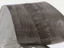 peau de patte d'autruche gris brillant accessoire luxe exotique cuir en stock