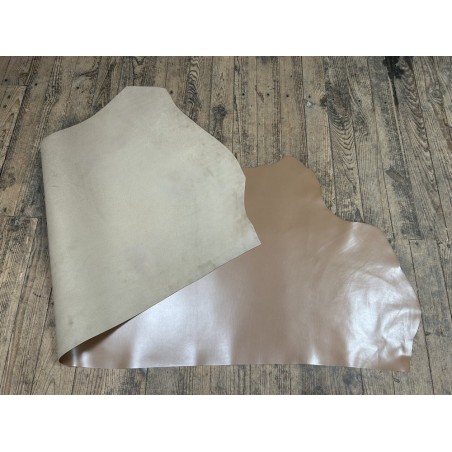 Demi-peau de cuir de veau BOX lisse - tannage ferme - AMANDE - Cuir en Stock