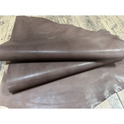Demi-peau de cuir de veau BOX lisse - tannage ferme - MUSCADE - Cuir en Stock