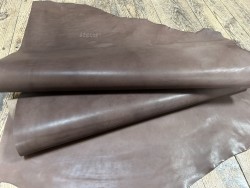 Demi-peau de cuir de veau BOX lisse - tannage ferme - MUSCADE - Cuir en Stock