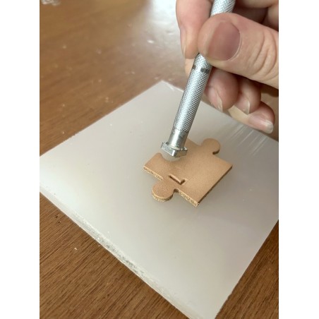 Jeu de matoirs alphabet et chiffres 37 pièces – 6,5 mm – marquage cuir tannage végétal – Ivan
