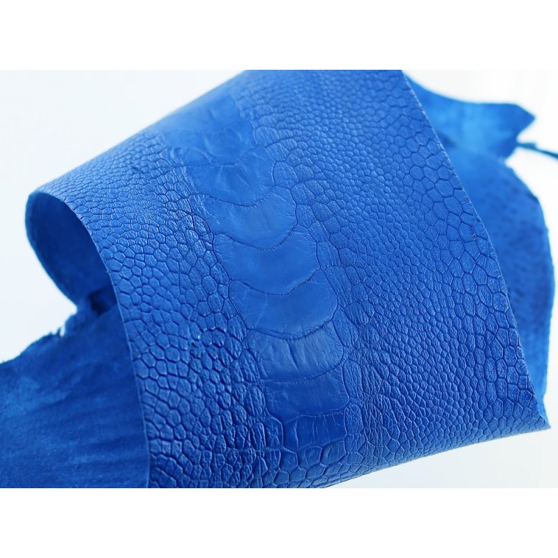 peau de patte d'autruche bleu outremer maroquinerie accessoire luxe exotique cuir en stock
