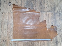 Demi-peau de cuir de vachette pull up ciré brun Cuir en Stock