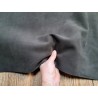 Demi-peau de cuir de veau nubuck - tannage souple - anthracite - Cuir en Stock