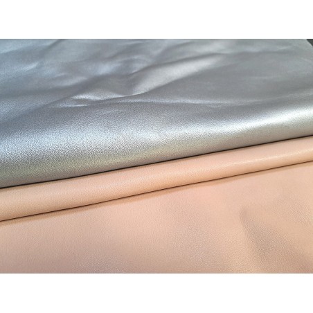 Lot de 2 peaux uniques - Cuir d'agneau et de mouton -L - Cuir en Stock