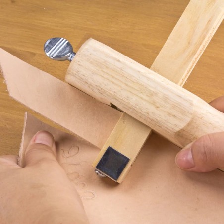 Coupe-sangle de cuir en bois – Strap Cutter Ivan - Cuir en Stock