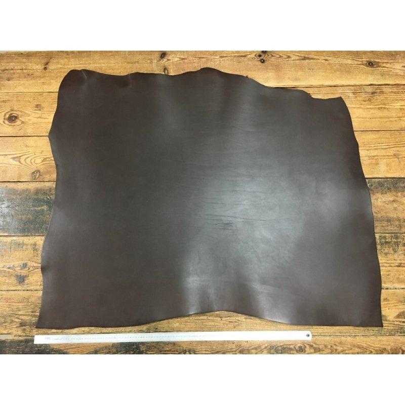 collet de vache pur végétal brun moka accessoire cuir en stock collet de vache pur végétal brun moka accessoire cuir en stock