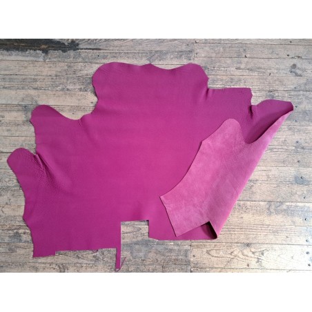 Demi-peau de cuir de taurillon - Rose fuchsia - Cuir en Stock