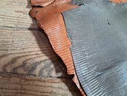 Lot de 2 peaux de cuir de lézard - B - Gris/Caramel
