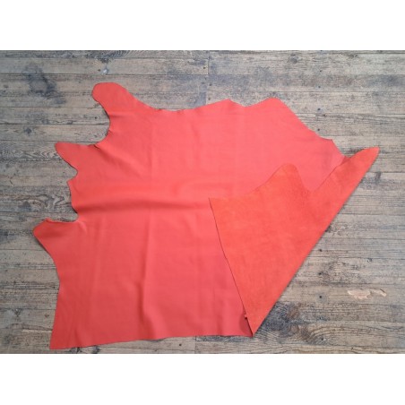 Peau de cuir de veau swift lisse - orange - maroquinerie - cuir en stock