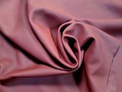 Peau de cuir de veau swift lisse - lie de vin - maroquinerie - Cuir en stock